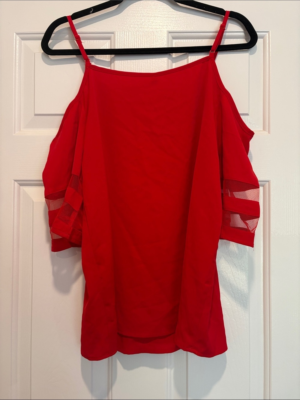NWT Jouica red camisole off the shoulders top Medium - Picture 4 of 6